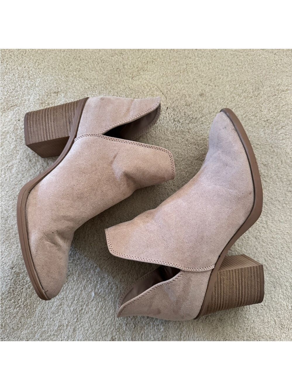 Qupid Women's Tan Ankle Boots size 8.5